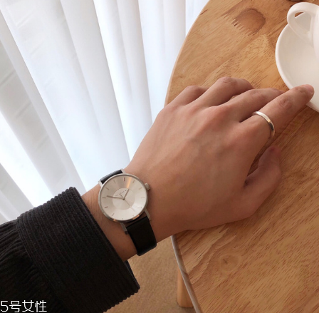 手表分針不動怎么解決？手表分針不走解決辦法