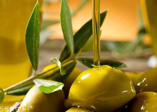 橄欖油能當晚霜用嗎？自制橄欖油晚霜的方法步驟