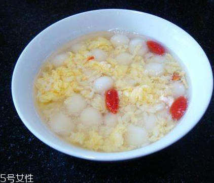 酒釀蛋豐胸靠譜嗎？酒釀蛋吃多久有效果？