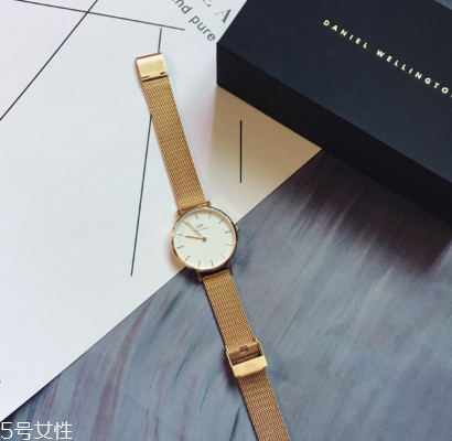 手表洗油用什么油？手表洗油用的哪種油？