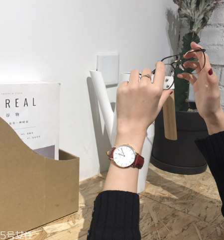 手表小表盤(pán)是什么意思？手表小表盤(pán)有什么功能？