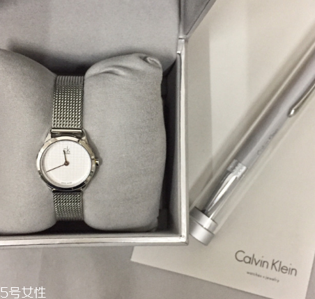 手表沒(méi)有刻度怎么用？手表沒(méi)有刻度怎么看時(shí)間？