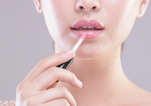 唇部去角質(zhì)哪個(gè)牌子好 唇部去角質(zhì)產(chǎn)品推薦 唇部去角質(zhì)哪個(gè)牌子好 唇部去角質(zhì)產(chǎn)品推薦