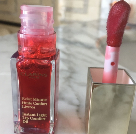 嬌韻詩(shī)唇油孕婦可以用嗎？嬌韻詩(shī)果凍唇油成分