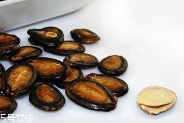 西瓜子是種子還在果實(shí)？西瓜子能種出西瓜嗎