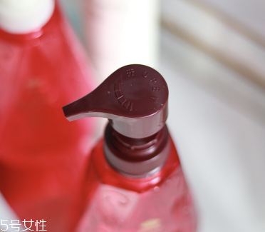 力士洗發(fā)水是堿性的嗎？力士洗發(fā)水是酸性還是堿性？