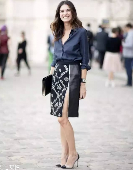 開叉裙配什么上衣？開叉裙搭配上衣圖片