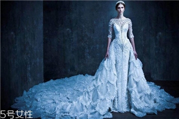 婚紗可以穿兩次嗎？婚紗穿兩次不好嗎？