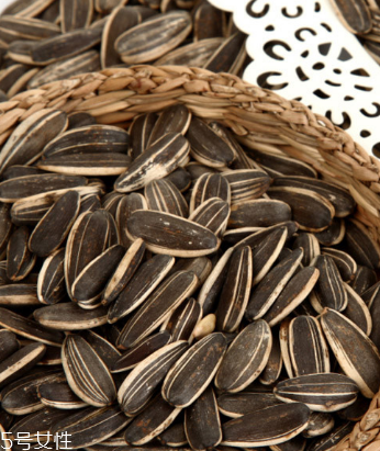 葵瓜子酥的做法？葵瓜子酥好吃嗎？