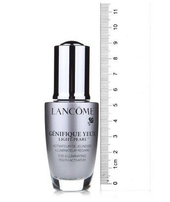 精華液補(bǔ)水嗎？精華液有補(bǔ)水效果嗎？