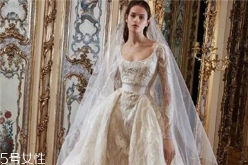 婚紗要幾套？結(jié)婚要準(zhǔn)備幾套婚紗？