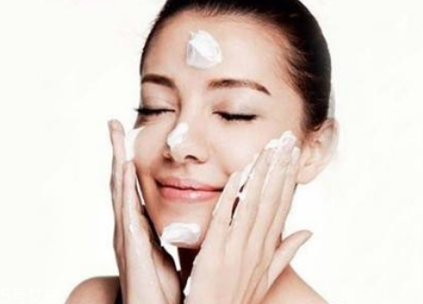 敏感肌可以用水楊酸嗎？水楊酸適合敏感肌嗎？