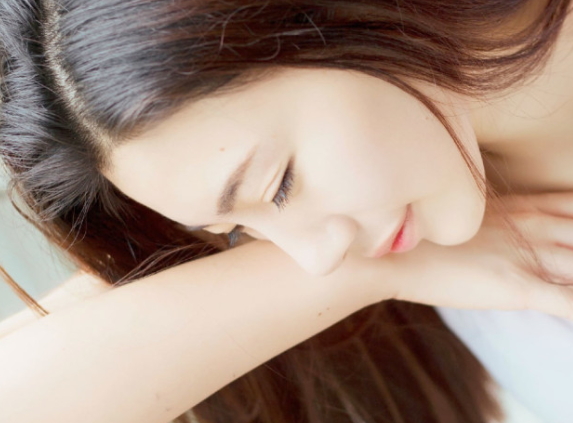 雙眼皮修復(fù)價(jià)錢是多少？雙眼皮修復(fù)要做幾次