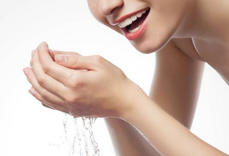 敏感肌如何去閉口？敏感肌有閉口怎么辦？