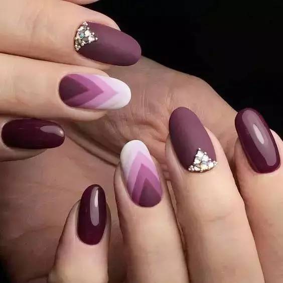 霧面指甲圖片 28個霧面指彩提案 霧面指甲圖片 28個霧面指彩提案