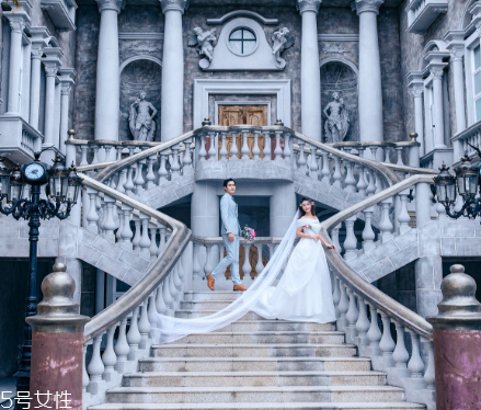 婚紗定金可以退嗎？婚紗定了還能退嗎？