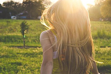 種植牙和鑲牙哪個更好？種植牙和鑲牙區(qū)別