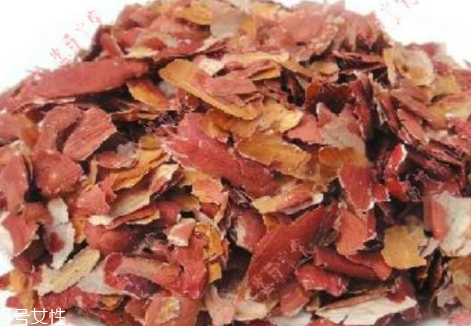 花生衣能不能多吃？花生衣吃多了會(huì)怎樣？