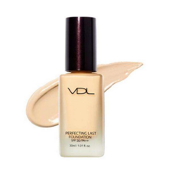 油皮適合氣墊還是粉底液 油皮用粉底液還是氣墊？