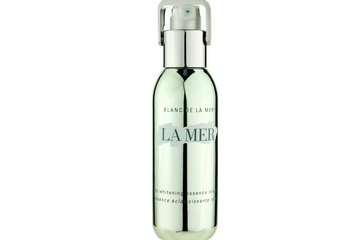 油皮能用精華嗎？油性皮膚能用精華液嗎？