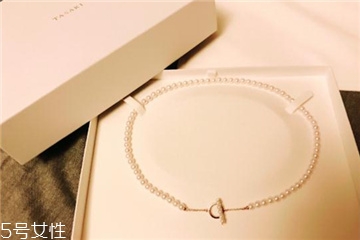 珍珠項鏈能戴著洗澡嗎？珍珠項鏈洗澡要摘下嗎？