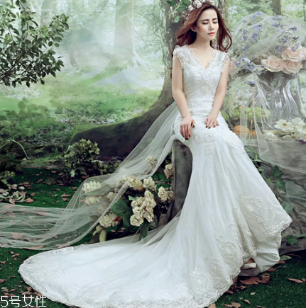 婚紗租一天多少錢？婚紗租金一般是多少？