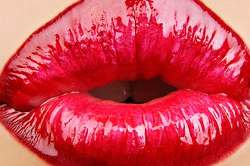 紋唇疼不疼？紋唇后疼多久