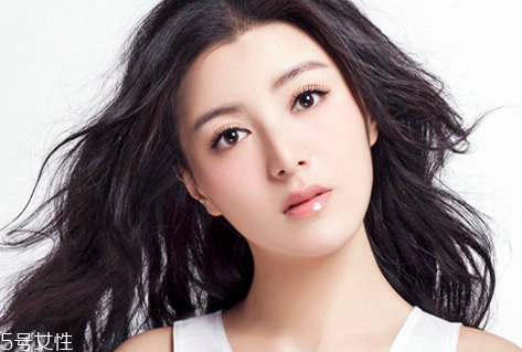 隔離霜用洗面奶能洗干凈嗎 隔離霜可以用洗面奶洗掉嗎 隔離霜用洗面奶能洗干凈嗎 隔離霜可以用洗面奶洗掉嗎