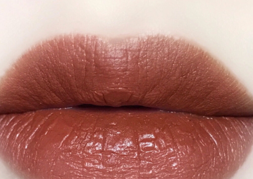 紋唇和漂唇哪個(gè)好？紋唇和漂唇的區(qū)別
