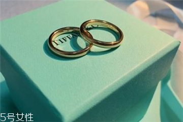 婚戒一般什么時候買？婚戒提前多長時間買？