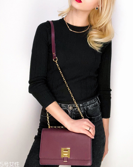 微胖女生背什么包包？微胖女生適合什么包包？