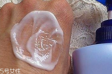 乳液拉絲說明什么？可以拉絲的乳液好不好？