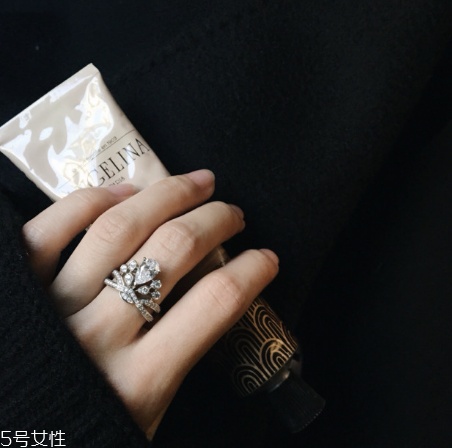 鉆戒可以換黃金嗎？鉆戒能換成黃金戒指嗎？