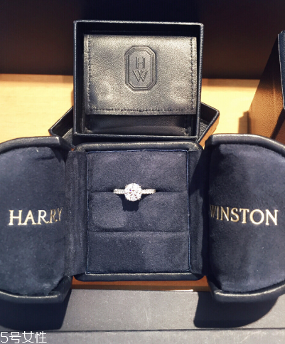 鉆戒可以換戒托嗎？鉆戒的戒托能換嗎？