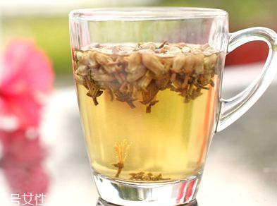 梅花可以泡水喝嗎？梅花泡水的功效