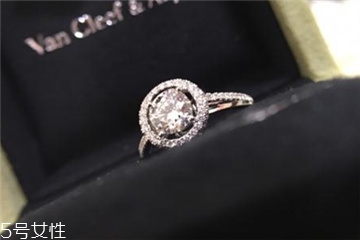 鉆戒清洗會損耗嗎？鉆戒清洗對鉆戒有傷害嗎？