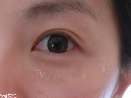 眼霜為什么要乳化？眼霜乳化的好處