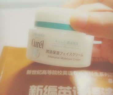 珂潤和德妃哪個(gè)好？珂潤水乳vs德妃水乳