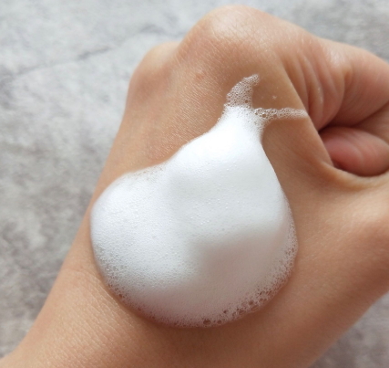 珂潤(rùn)潔面泡沫多少錢？珂潤(rùn)潔面泡沫滿瓶嗎