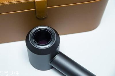 戴森吹風機哪里好 戴森酷黑色吹使用心得 戴森吹風機哪里好 戴森酷黑色吹使用心得