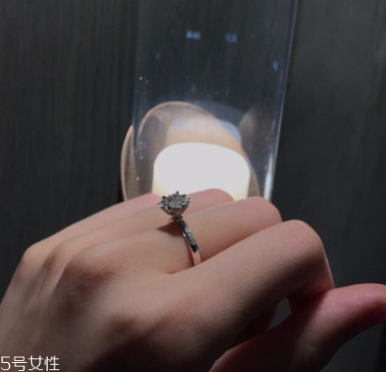 鉆戒一克拉多少錢？2018鉆戒一克拉市場(chǎng)價(jià)位