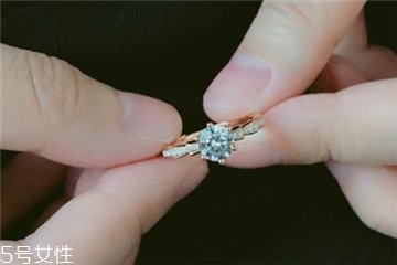 鉆戒一克拉是多少分？鉆戒多少分等于一克拉？