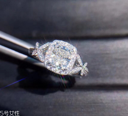 鉆戒上的鉆石會掉嗎？鉆戒的鉆石容易掉嗎？