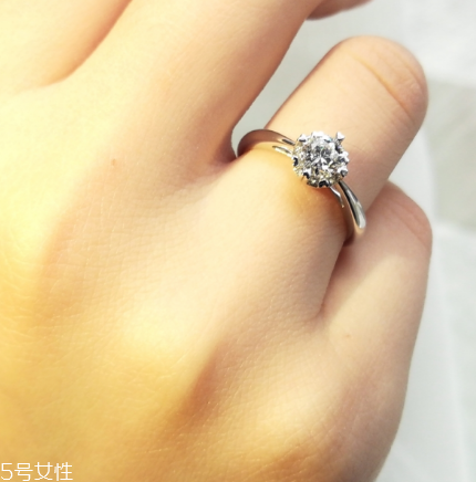 鉆戒上的鉆石掉了怎么辦？鉆戒的鉆掉了怎么處理？