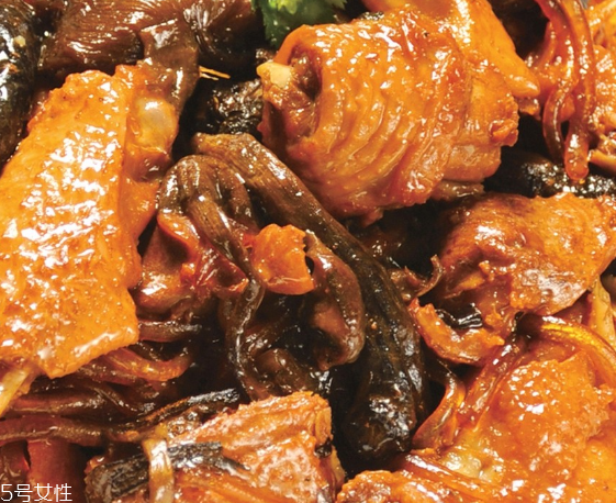 榛蘑是發(fā)物嗎？皮膚過敏的人能吃榛蘑嗎？