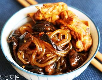 榛蘑能和花菜一起吃嗎？榛蘑和花菜的做法