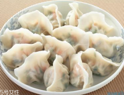 榛蘑能包餃子嗎？榛蘑豬肉餡餃子的做法