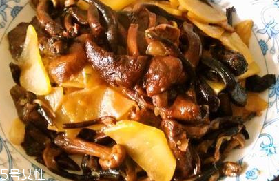 榛蘑和海帶能一起吃嗎？榛蘑和海帶怎么做？