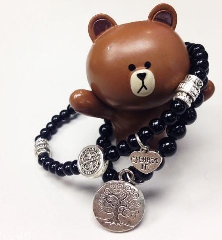 黑曜石手鏈怎么看真假？黑曜石手鏈真假鑒定