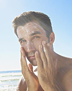 男士防曬霜用前要洗臉嗎 男士防曬霜用前用洗面奶洗嗎 男士防曬霜用前要洗臉嗎 男士防曬霜用前用洗面奶洗嗎